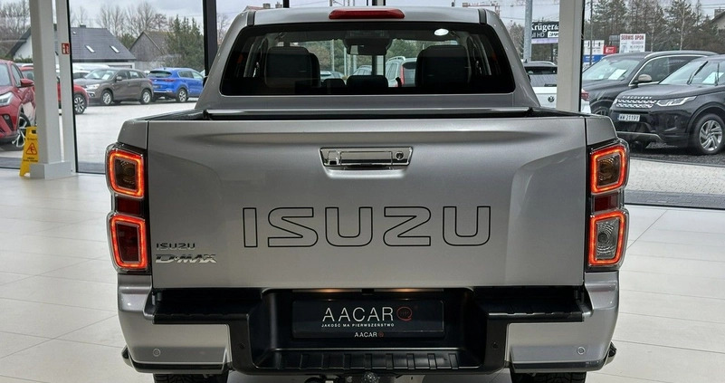 Isuzu D-Max cena 165900 przebieg: 7127, rok produkcji 2022 z Śrem małe 781